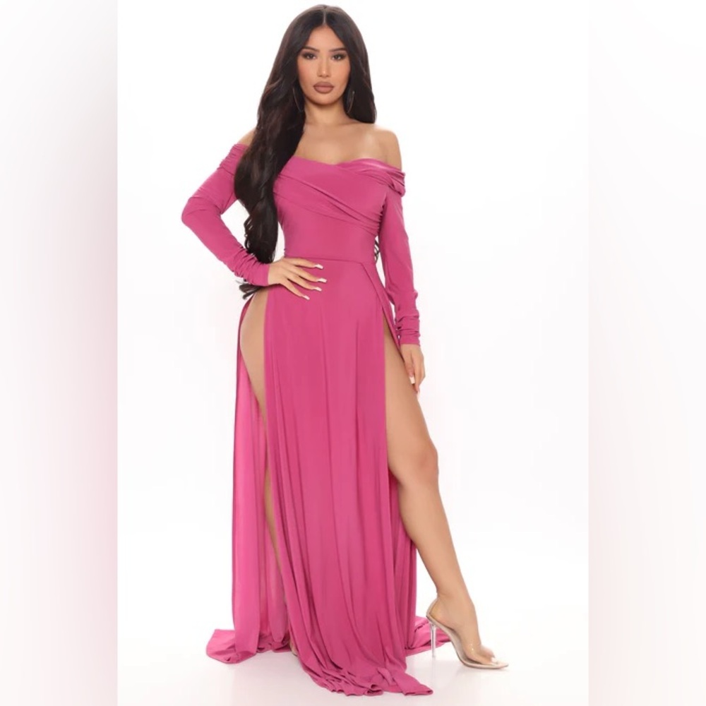 Fashion Nova Nicole Maxi Dress NWT Medium Magenta Pink